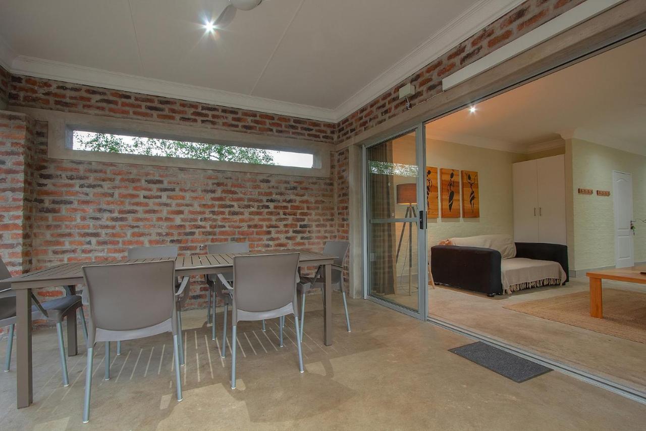 Kruger'S Retreat House & Kruger'S Rest Studio Marloth Park Extérieur photo